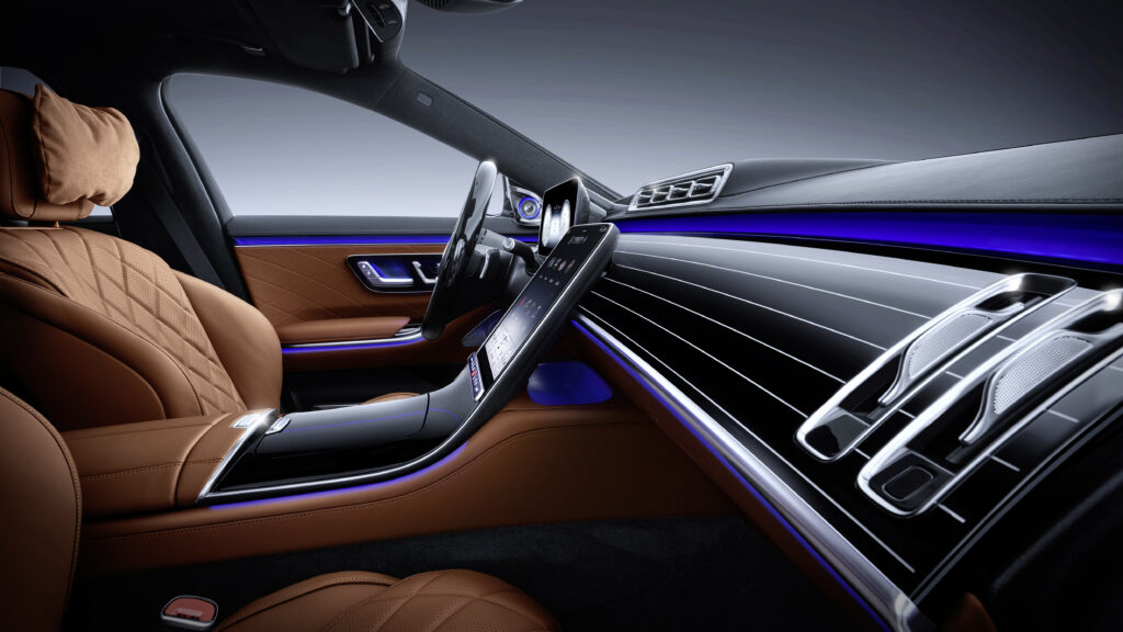 The 2021 Mercedes-Benz S-Class Hides its Luxe on the Inside - The Lux Cut